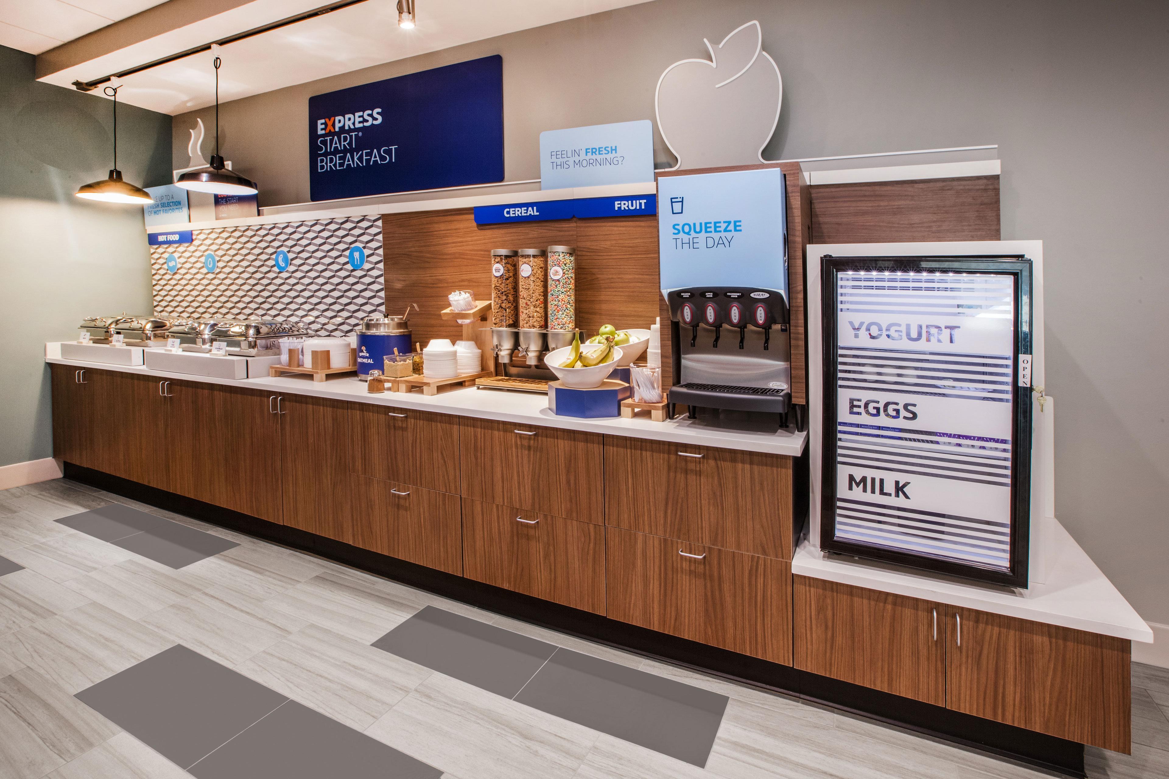 Holiday Inn Express & Suites Greenfield By Ihg Zewnętrze zdjęcie