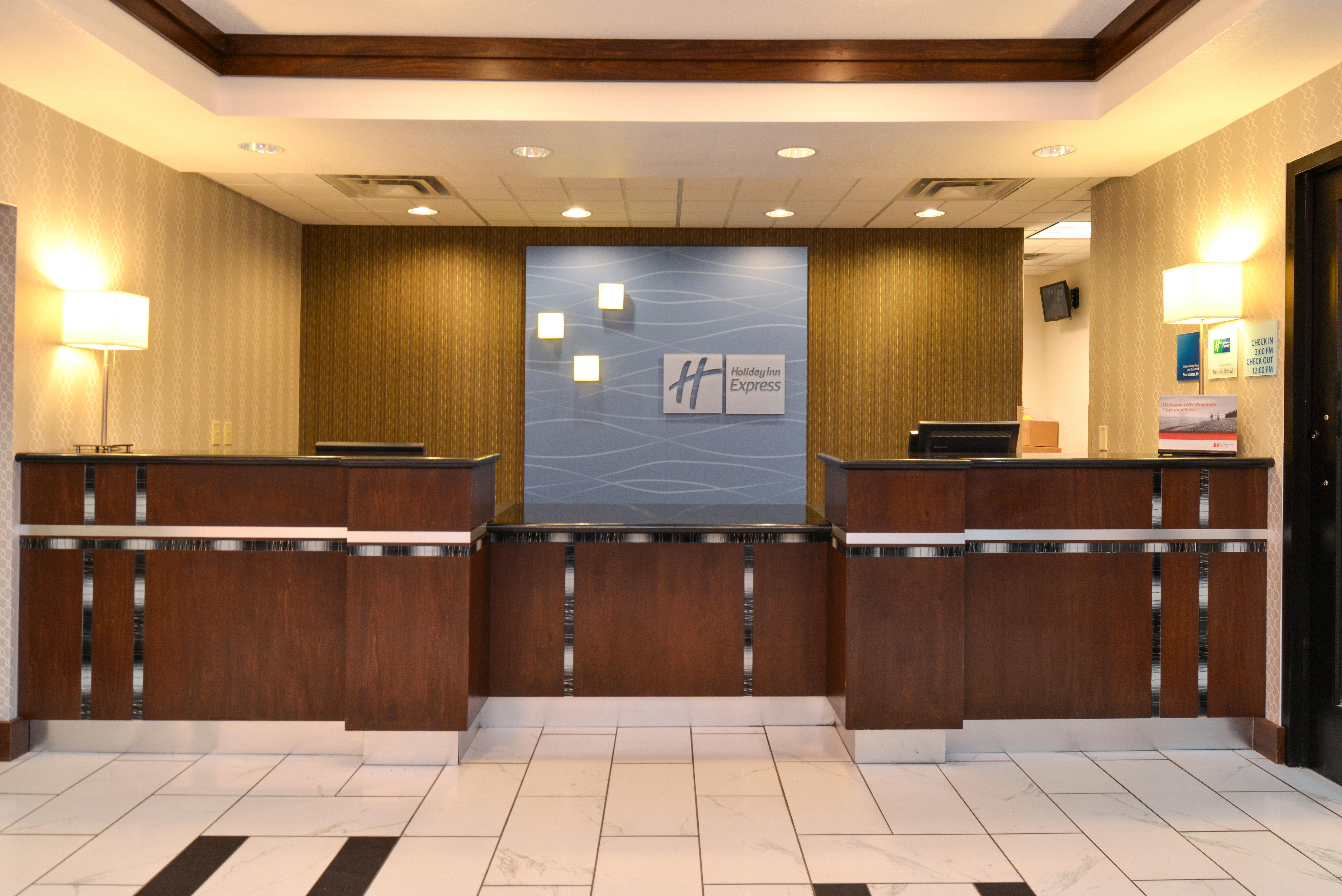 Holiday Inn Express & Suites Greenfield By Ihg Zewnętrze zdjęcie