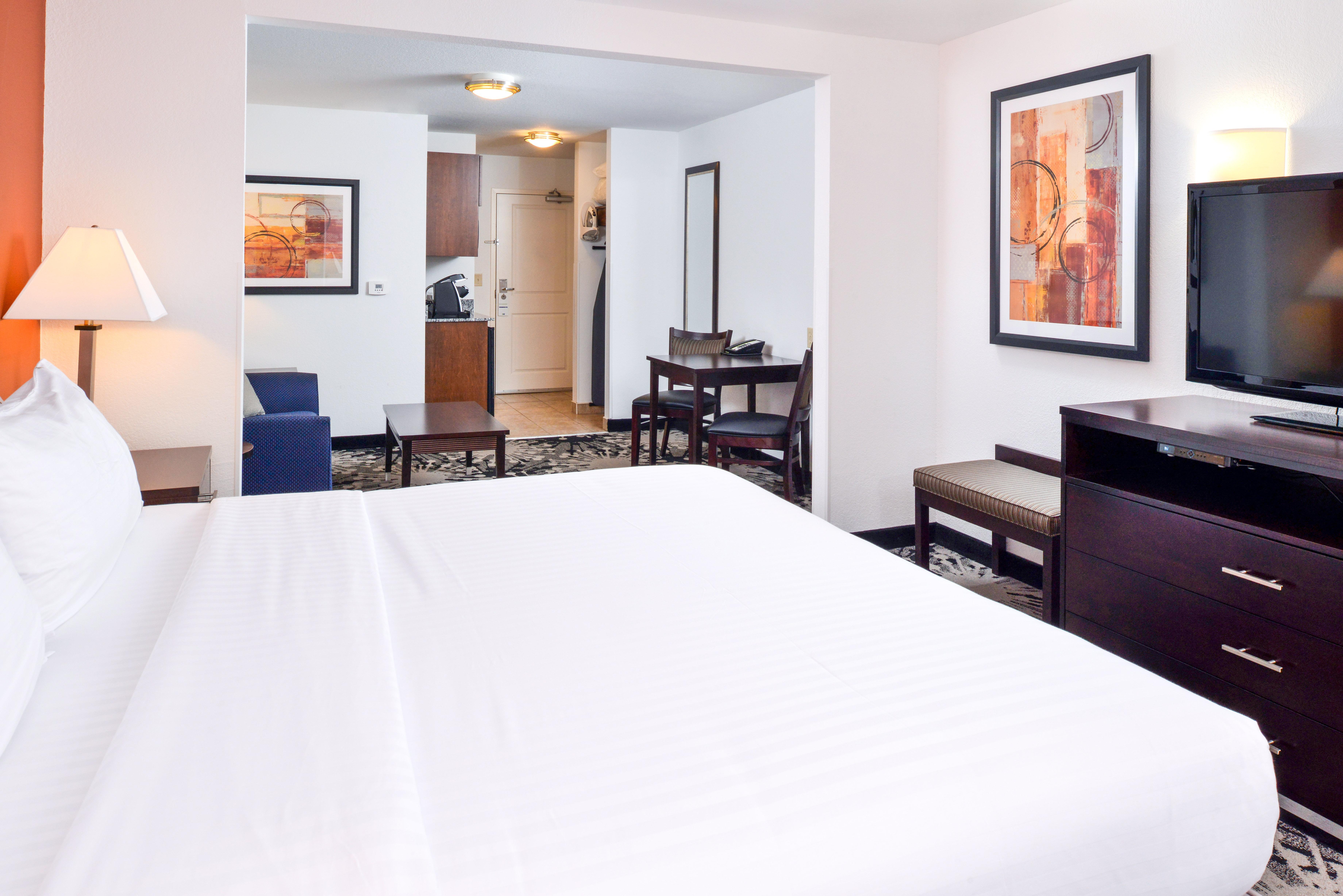 Holiday Inn Express & Suites Greenfield By Ihg Zewnętrze zdjęcie