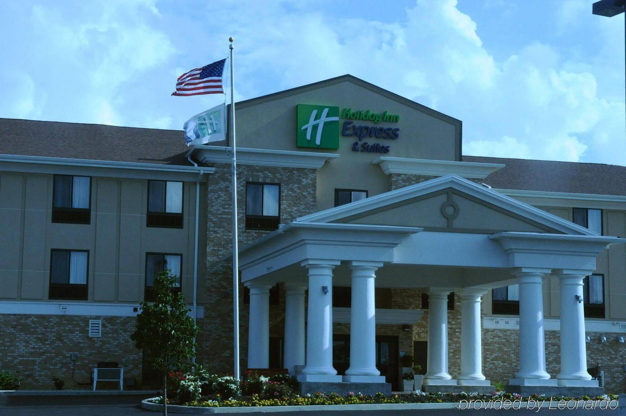 Holiday Inn Express & Suites Greenfield By Ihg Zewnętrze zdjęcie